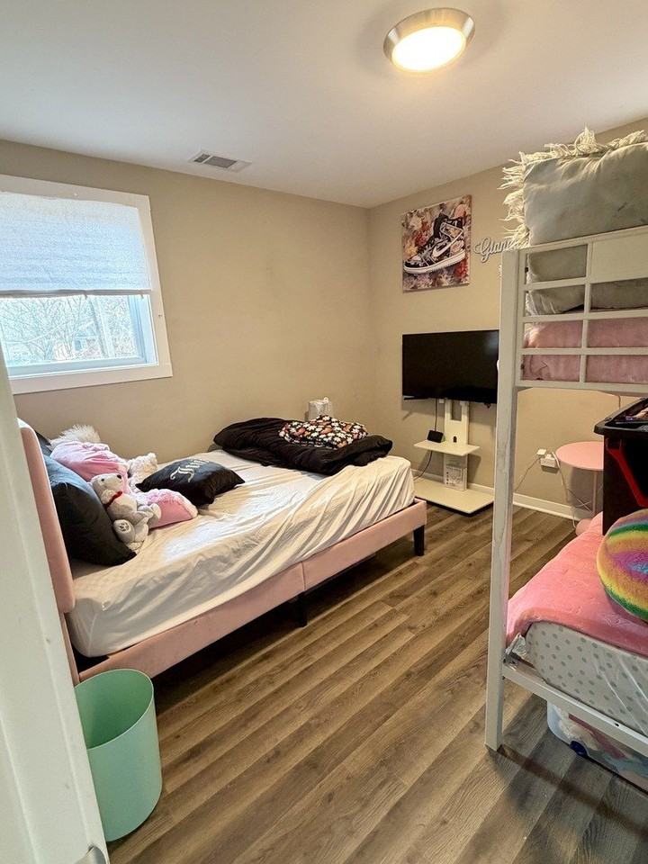 333 Sauk Trl - Photo 6 of 7