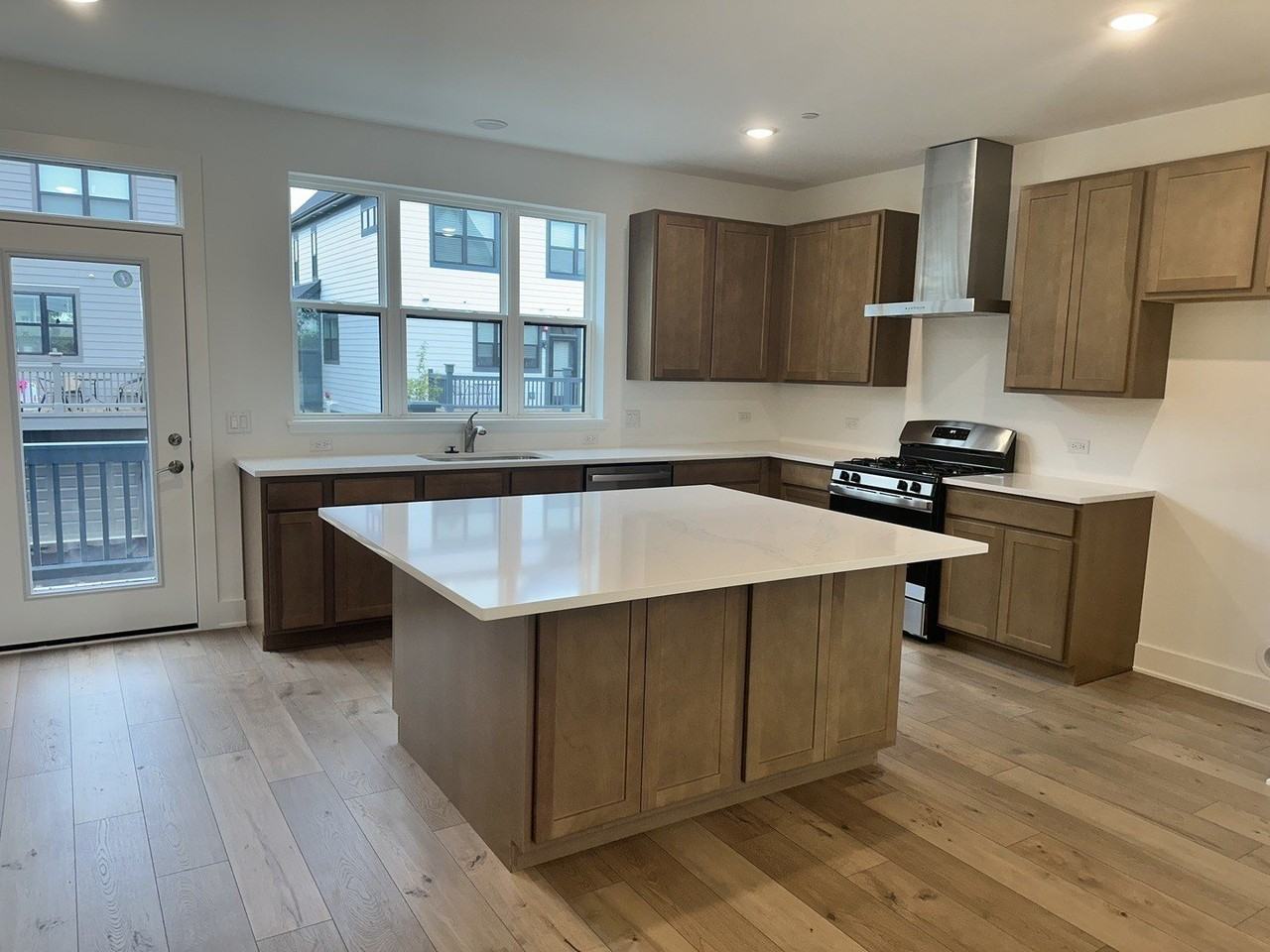 6408 Levi Ln - Photo 3 of 6