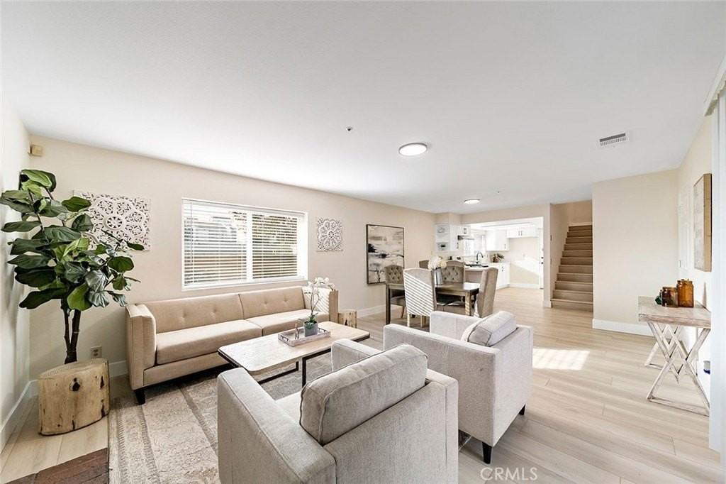 205 N Nicholson Ave - Photo 2 of 33