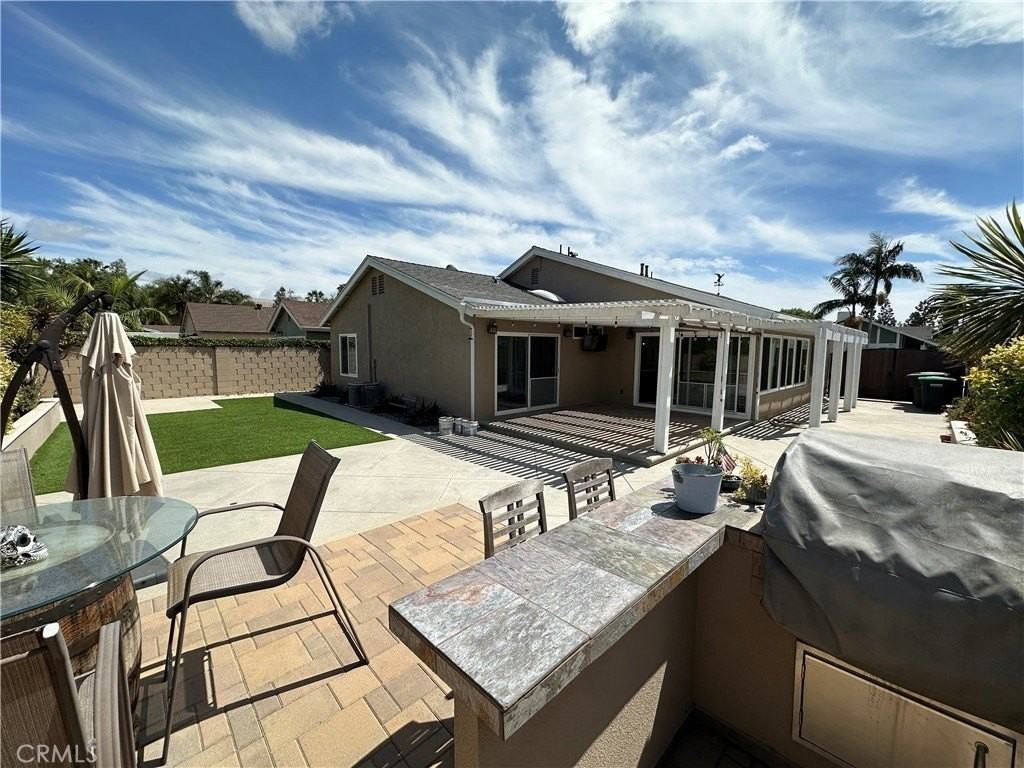 936 Jasmine Cir - Photo 7 of 14