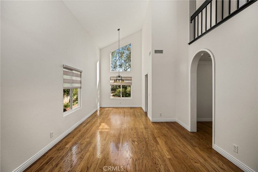 8216 E Flowerwood Ave - Photo 6 of 40