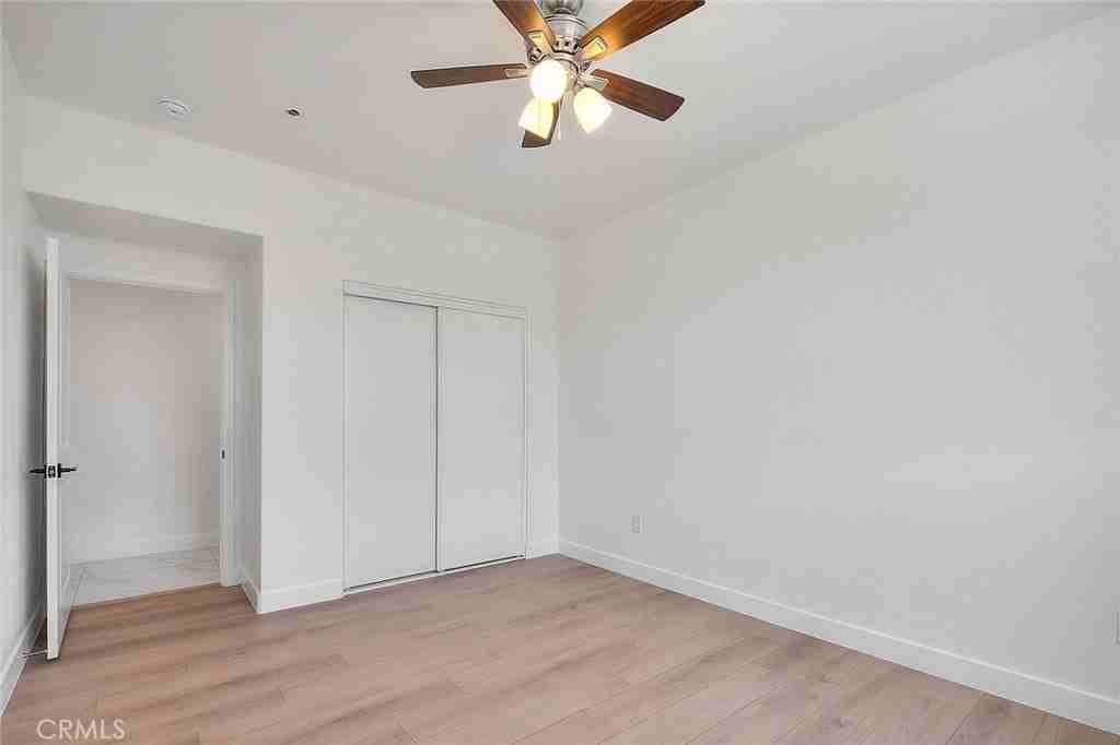 7341 9th St #5 - Photo 6 of 33