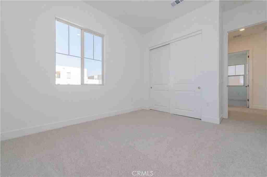 200 Carmine - Photo 4 of 27