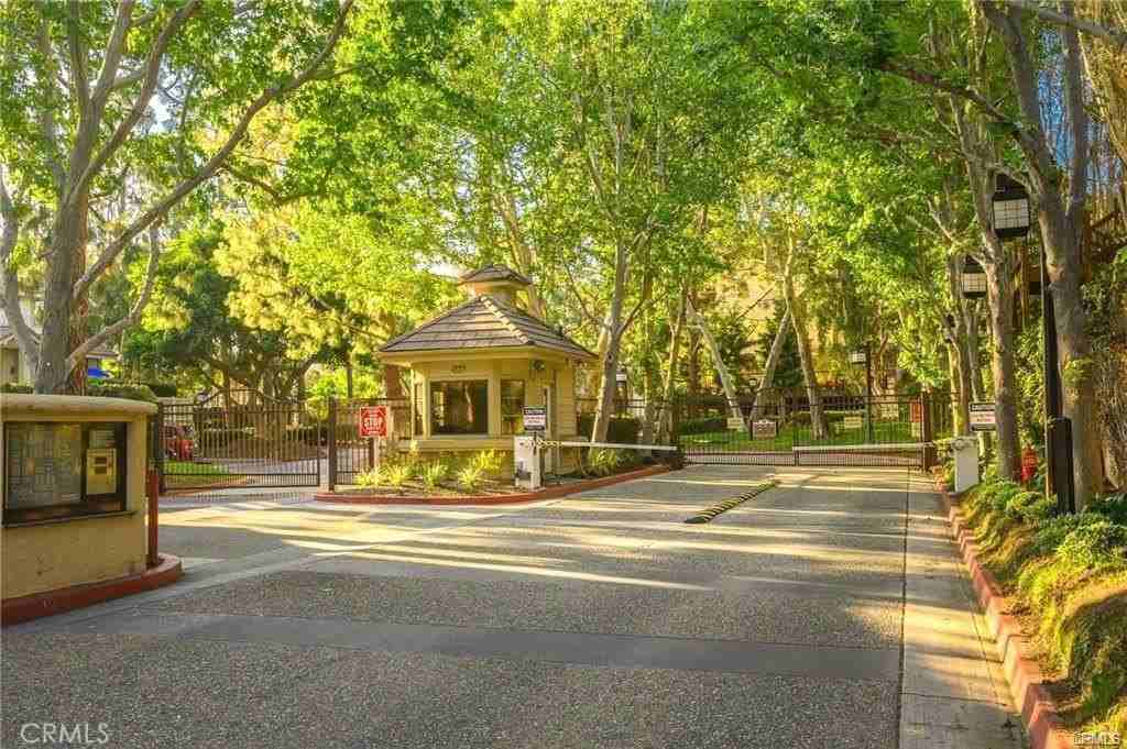 2571 Plaza Del Amo #107 - Photo 2 of 21