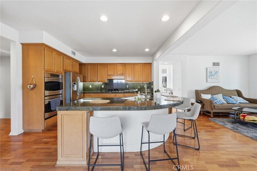 8251 E Marblehead Way - Photo 3 of 50