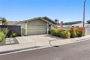 featured image of 3318 Wyoming Cir