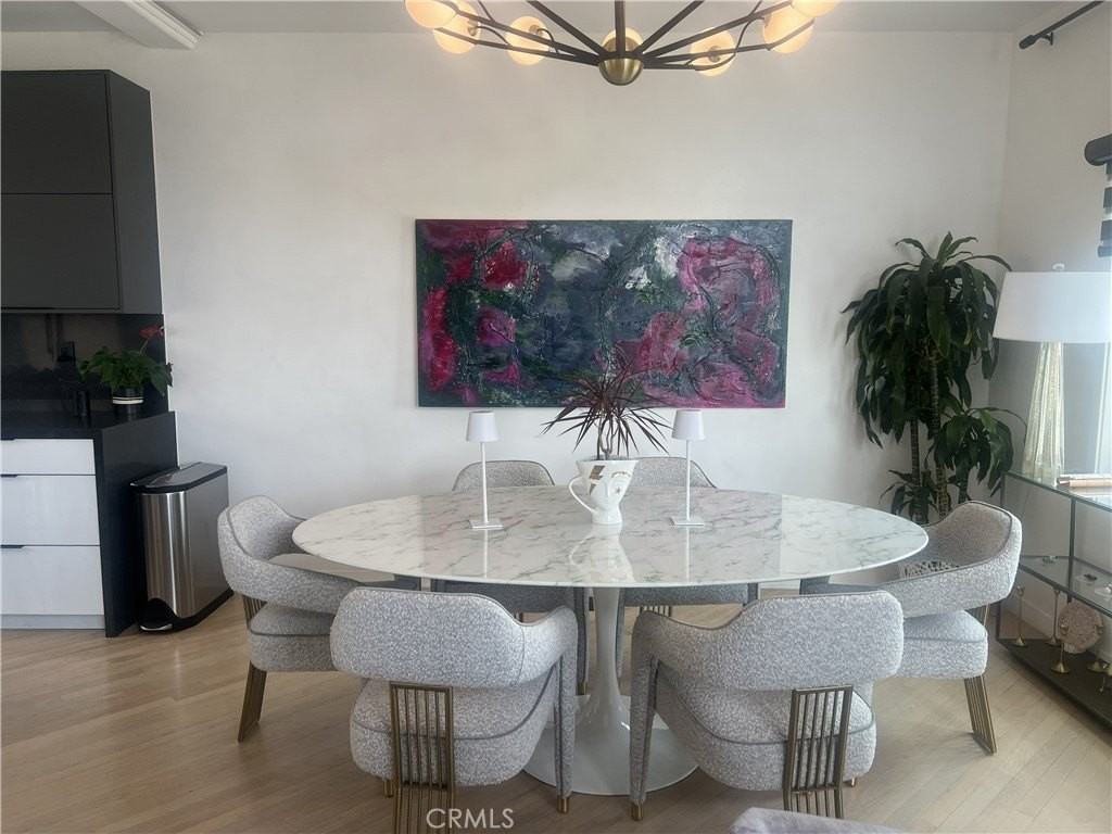 610 9th St #A - Photo 4 of 23