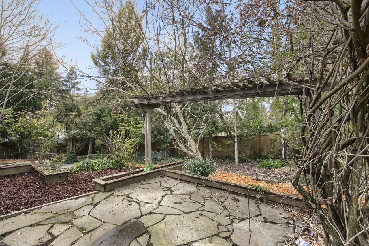 1707 Sw Binford Lake Pkwy #1 - Photo 5 of 33