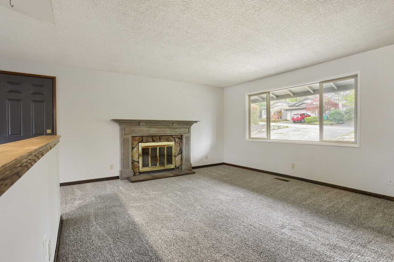 1707 Sw Binford Lake Pkwy #1 - Photo 7 of 33