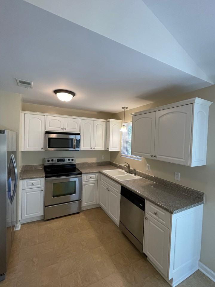 2302 Woodsman Dr #1 - Photo 6 of 16