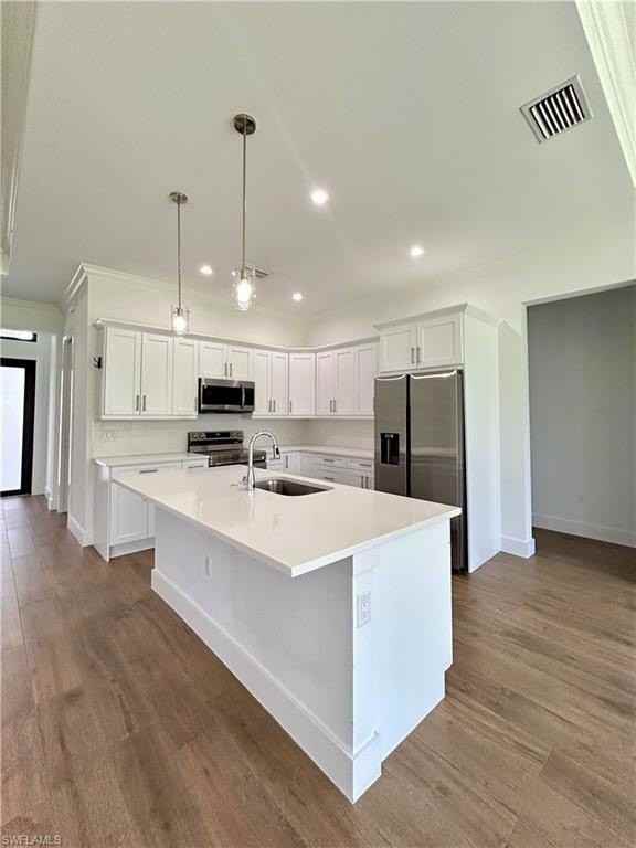 3724 2nd Ave Ne - Photo 7 of 25