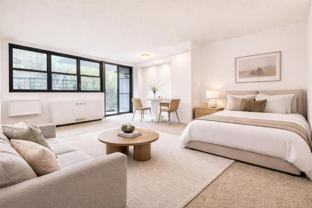 875 Boynton Ave - Photo 1 of 1