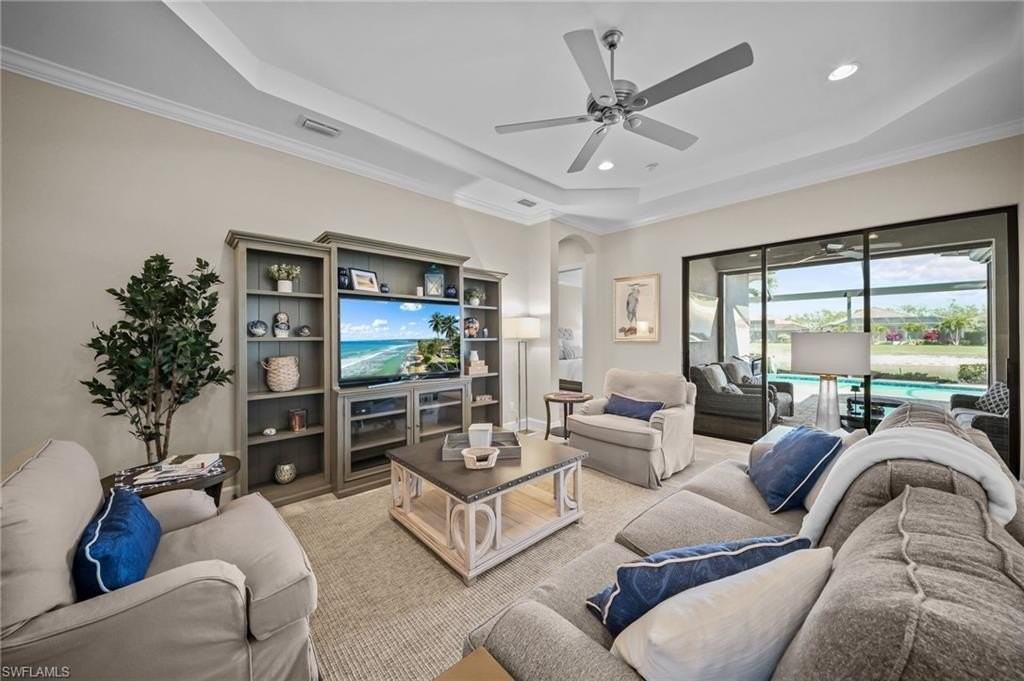 9361 Terresina Dr - Photo 2 of 43