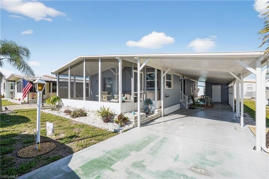 125 Kim Dr Unit 125 - Photo 2 of 15