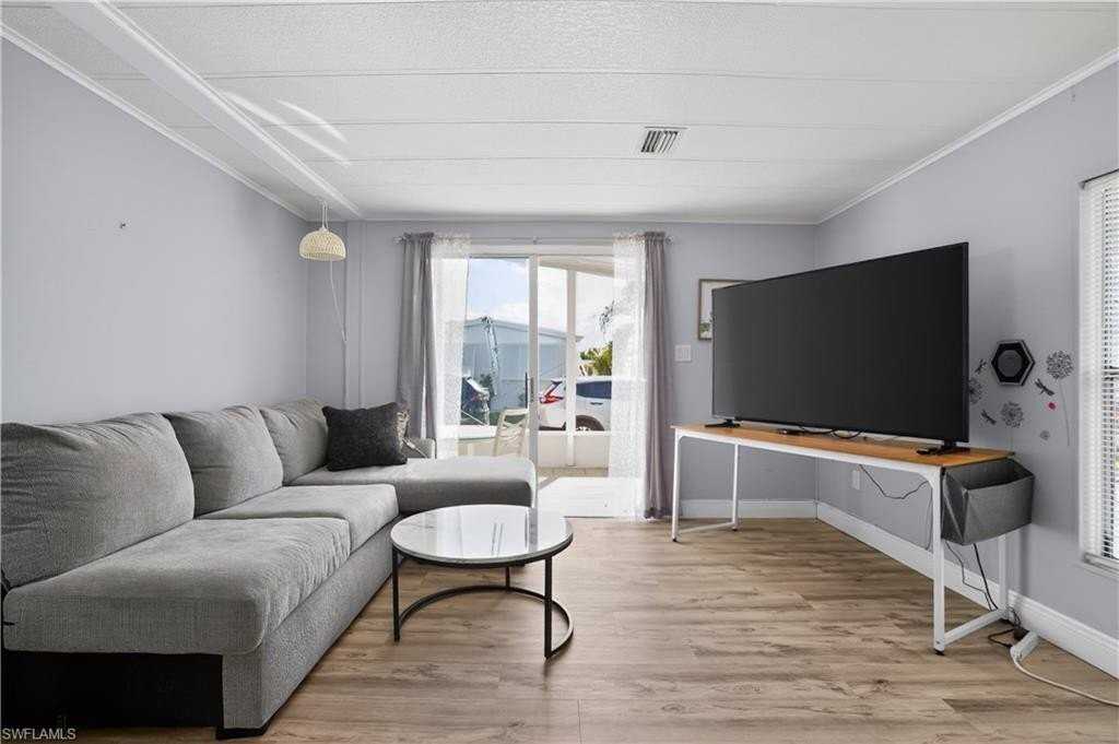 125 Kim Dr Unit 125 - Photo 5 of 15