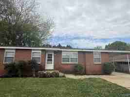 featured image of 3218 Fairacres Rd Sw