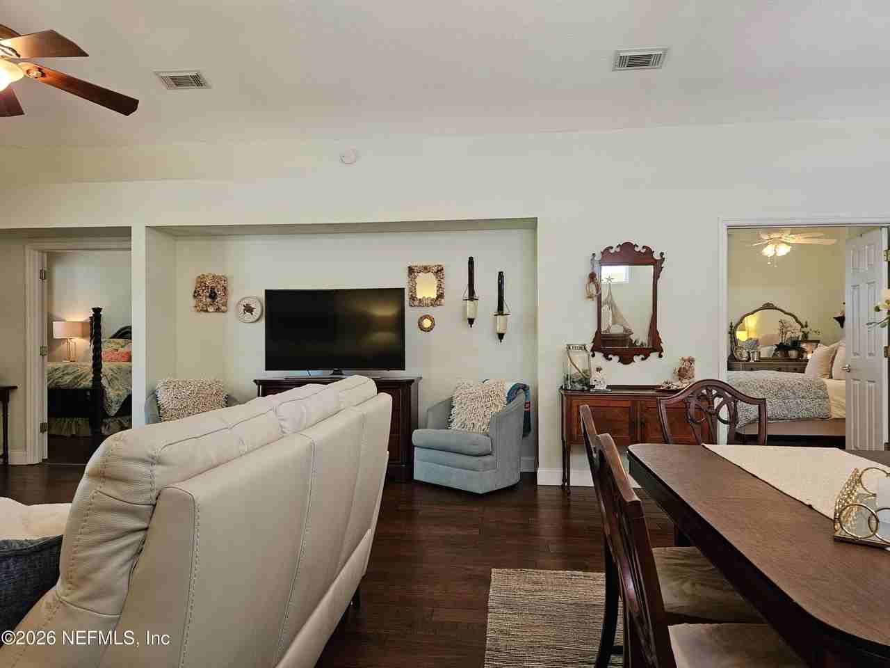 216 Salt Grass Ct - Photo 7 of 46