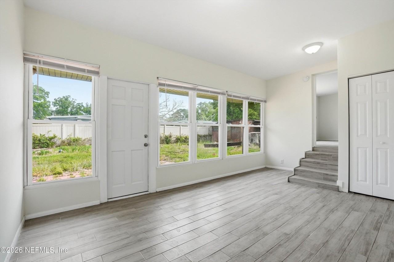 6713 Provost Rd N - Photo 5 of 23