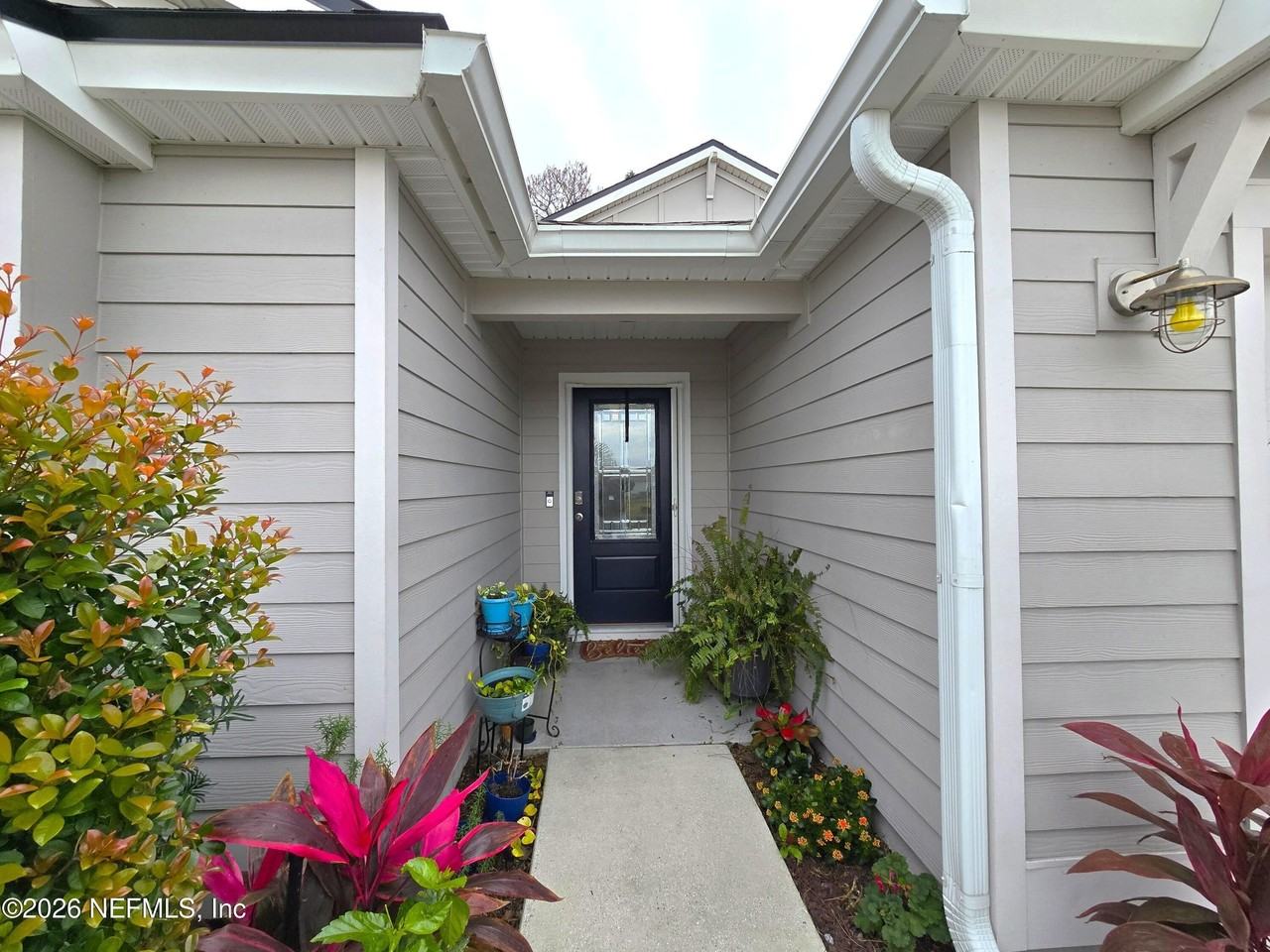 3196 Little Kern Ln - Photo 3 of 18