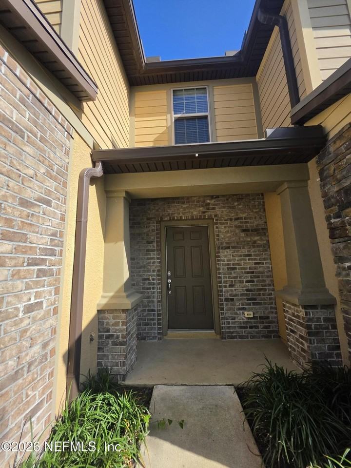 7026 Butterfly Ct - Photo 2 of 21