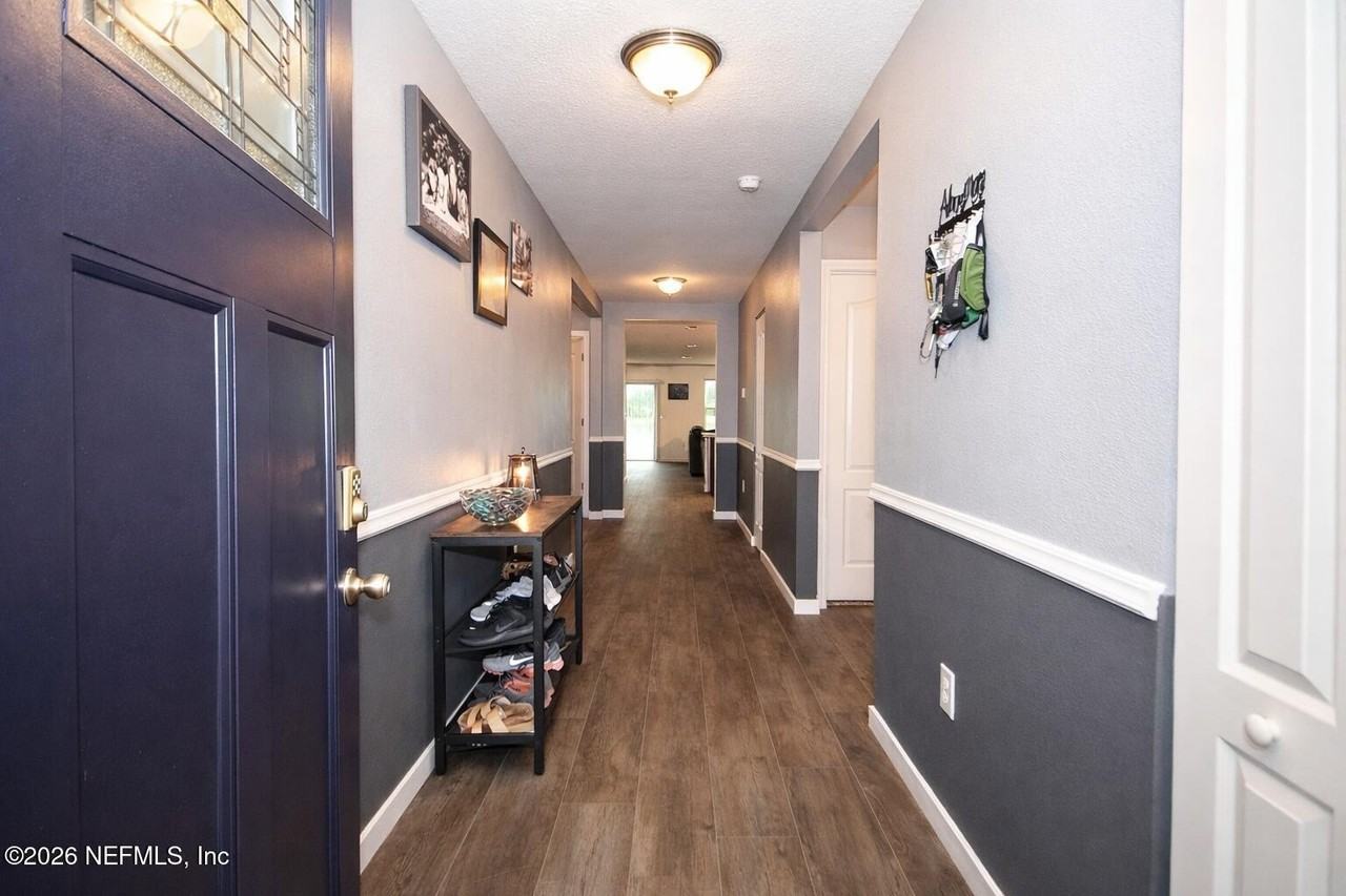 3554 Shiner Dr - Photo 3 of 23