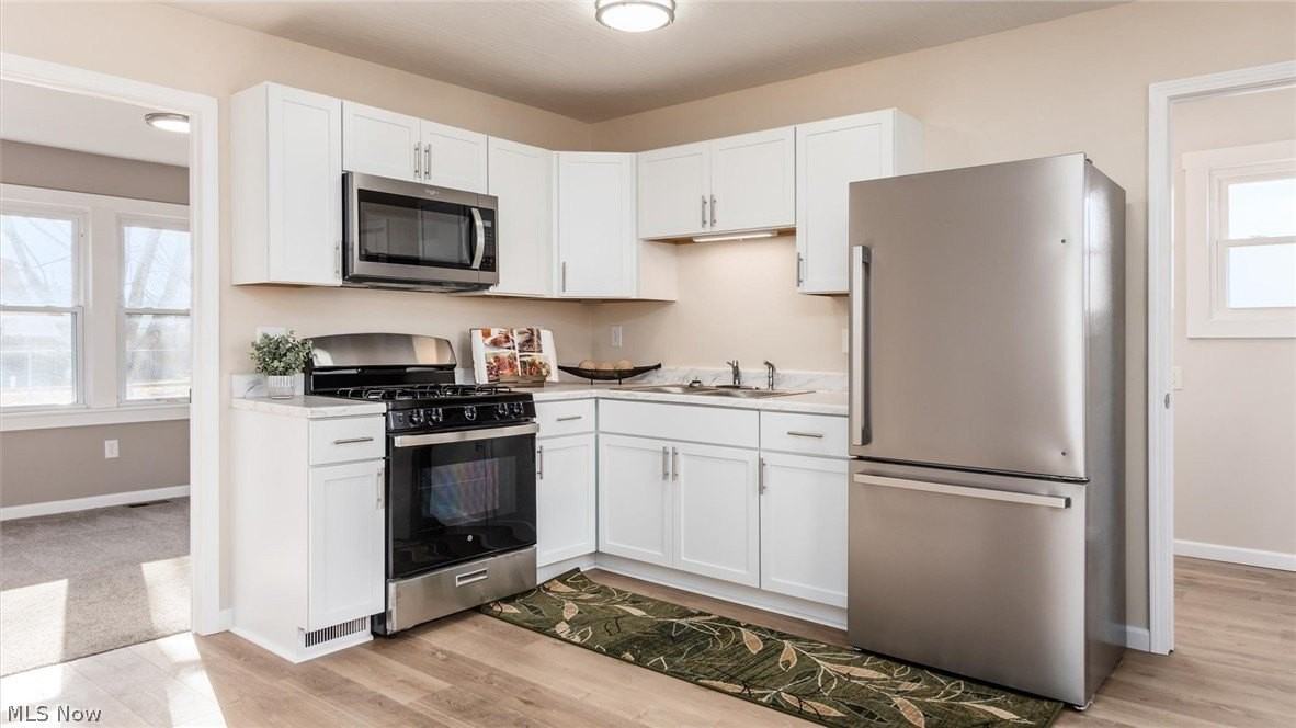 1535 Central Ave - Photo 3 of 14