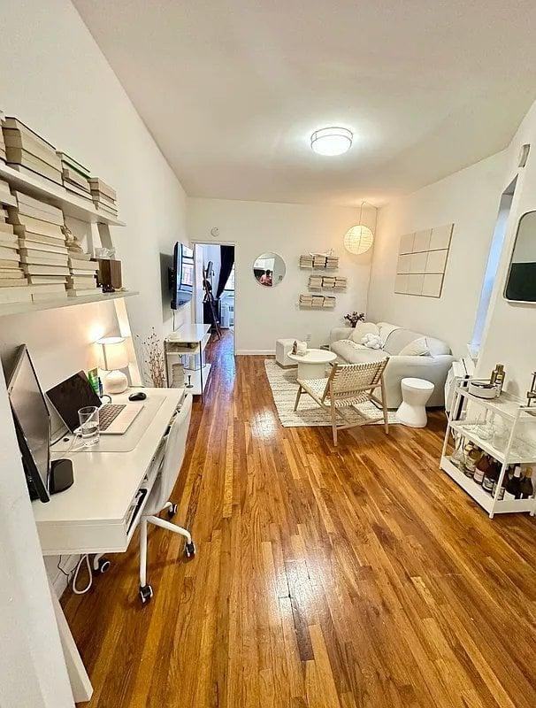 886 10th Ave - Photo 2 of 10