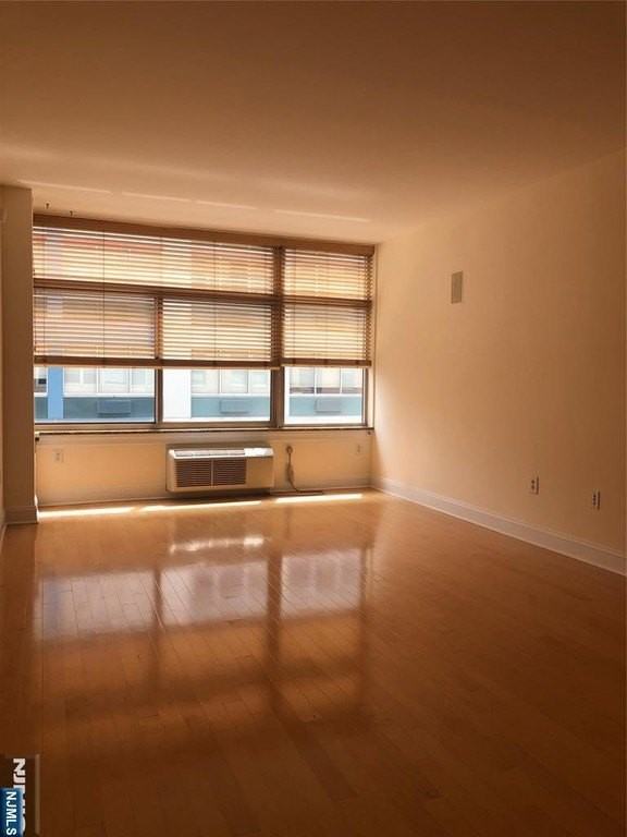 10 Regent St - Photo 3 of 12