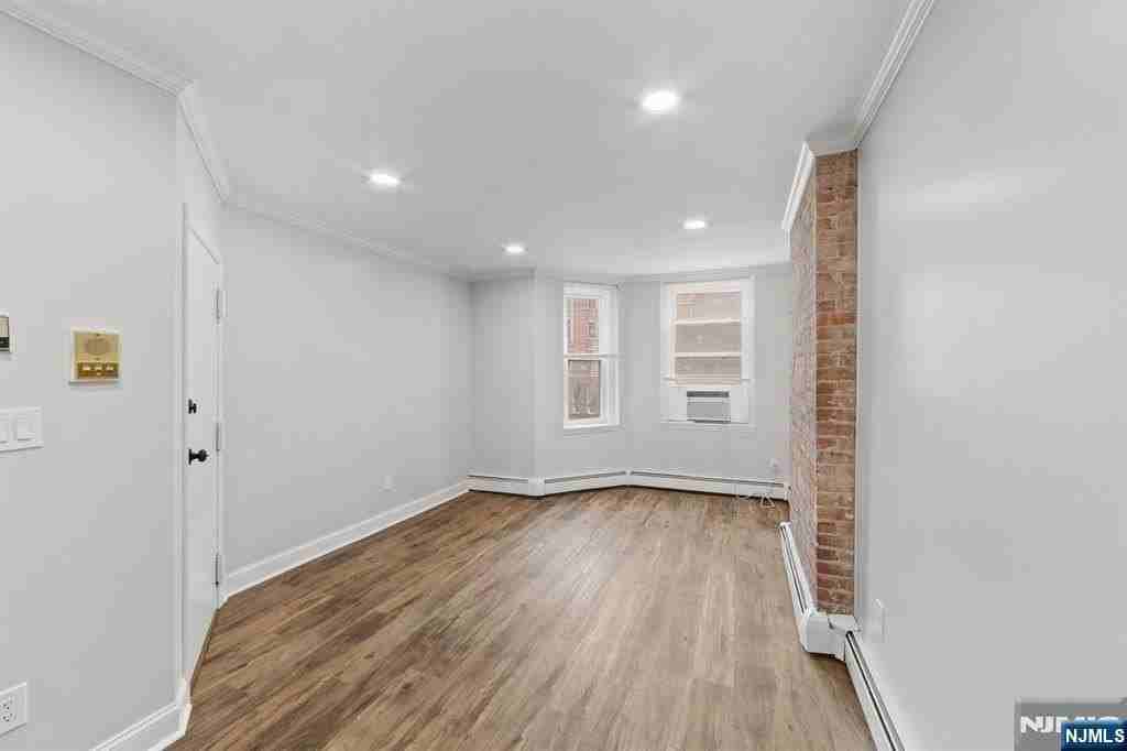 3027 John F Kennedy Blvd - Photo 2 of 18