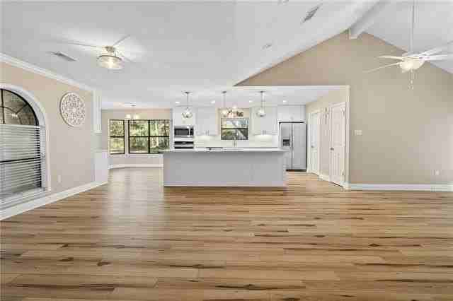 104 Big Pine Dr - Photo 4 of 33