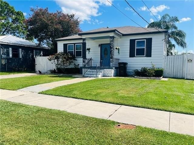 226 E Casa Calvo St - Photo 3 of 44