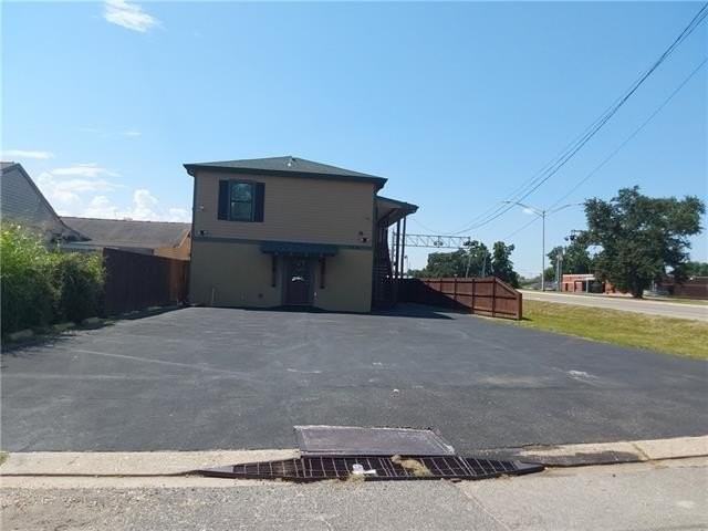 1414 Alexander Ave #B - Photo 3 of 23