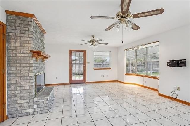 5225 York St - Photo 2 of 12