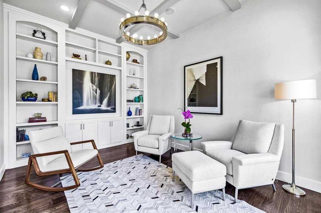 6523 Northwood Rd - Photo 4 of 25