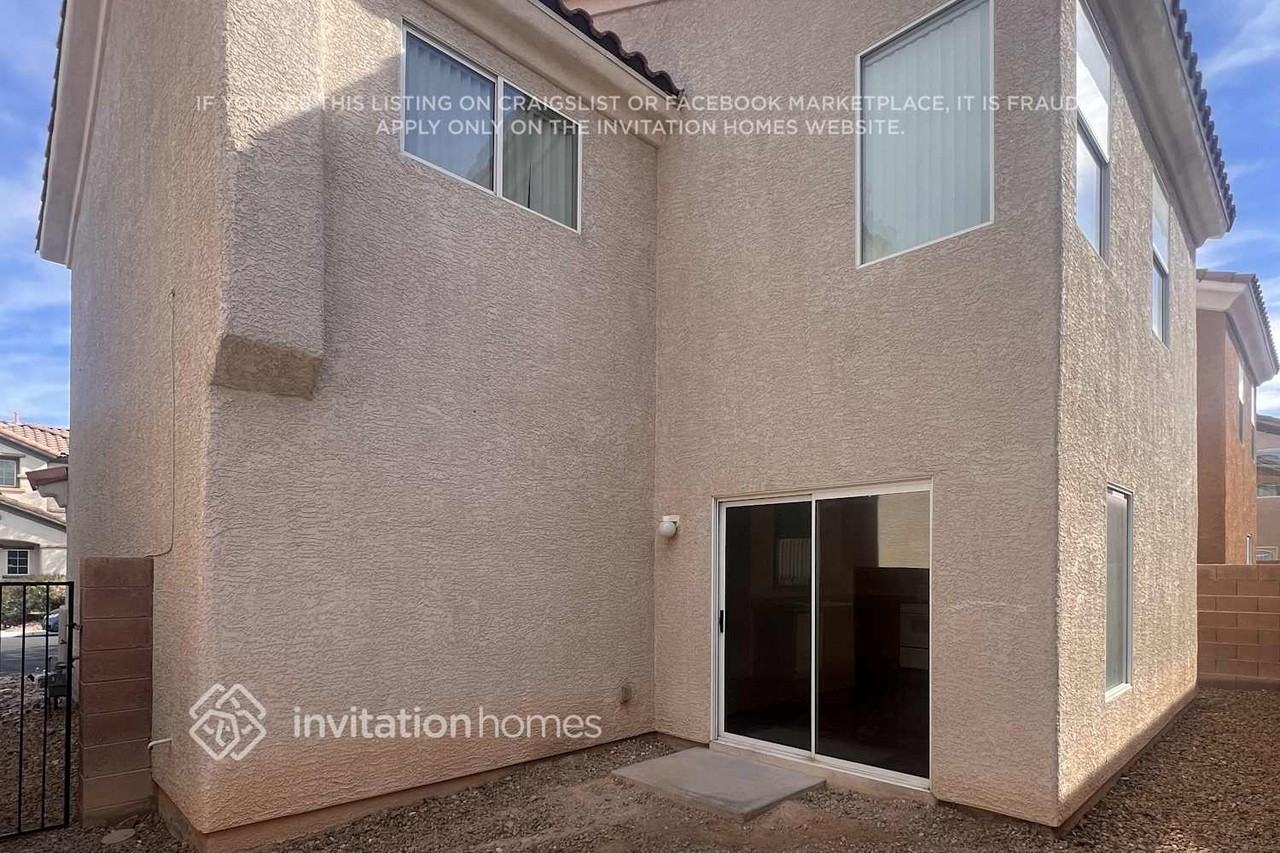 701 Jewel Tower St - Photo 3 of 5