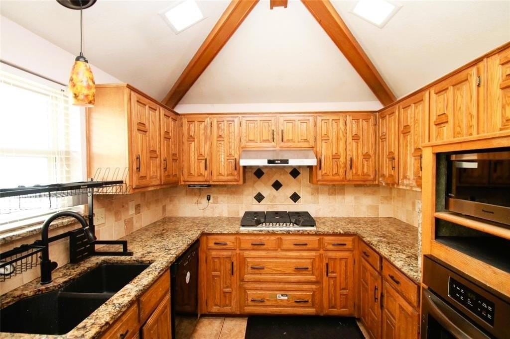 3929 Alto Ave - Photo 5 of 27