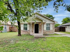 featured image of 107 Cook St