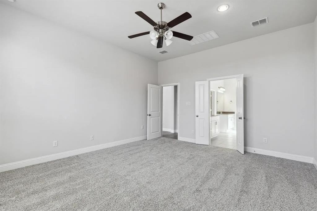 312 Santa Lucia Dr - Photo 5 of 11