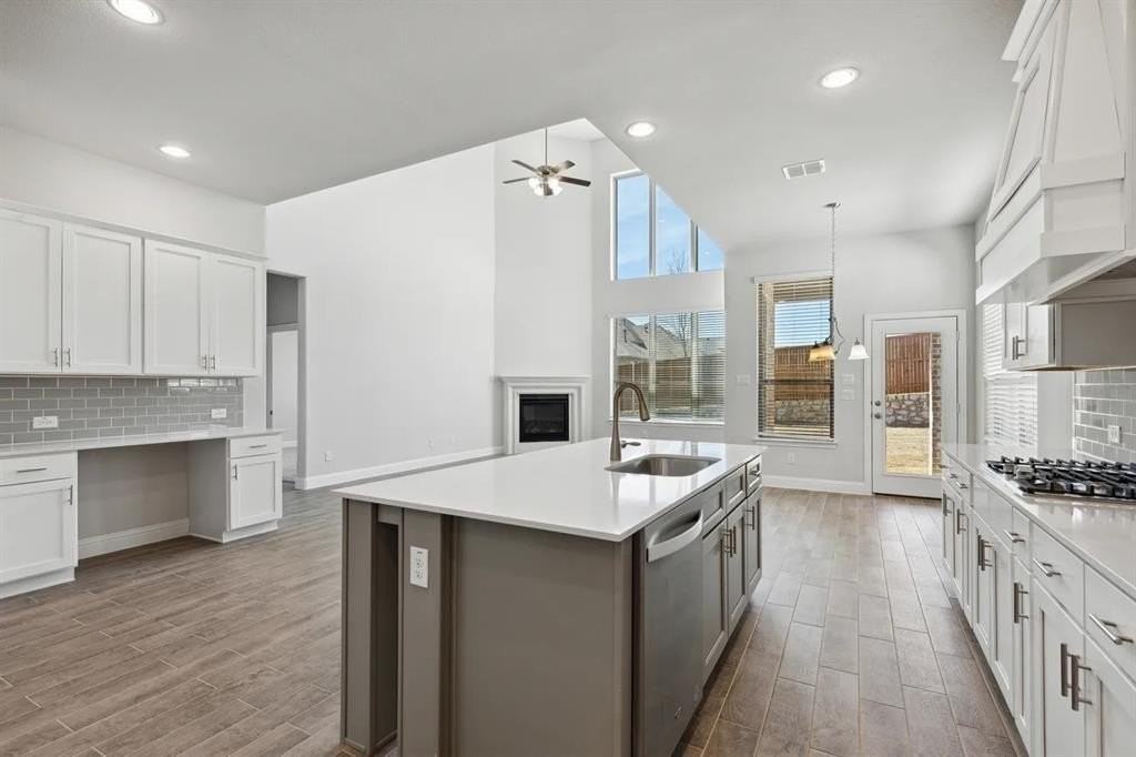 312 Santa Lucia Dr - Photo 6 of 11