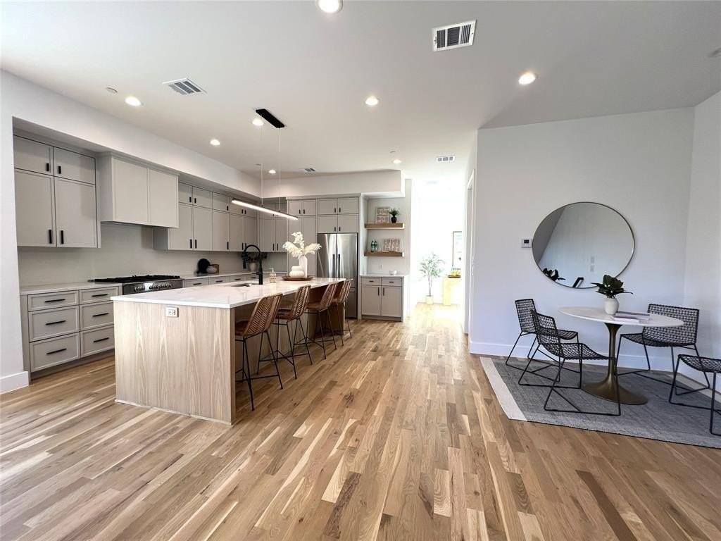 4330 Dickason Ave #101 - Photo 6 of 29