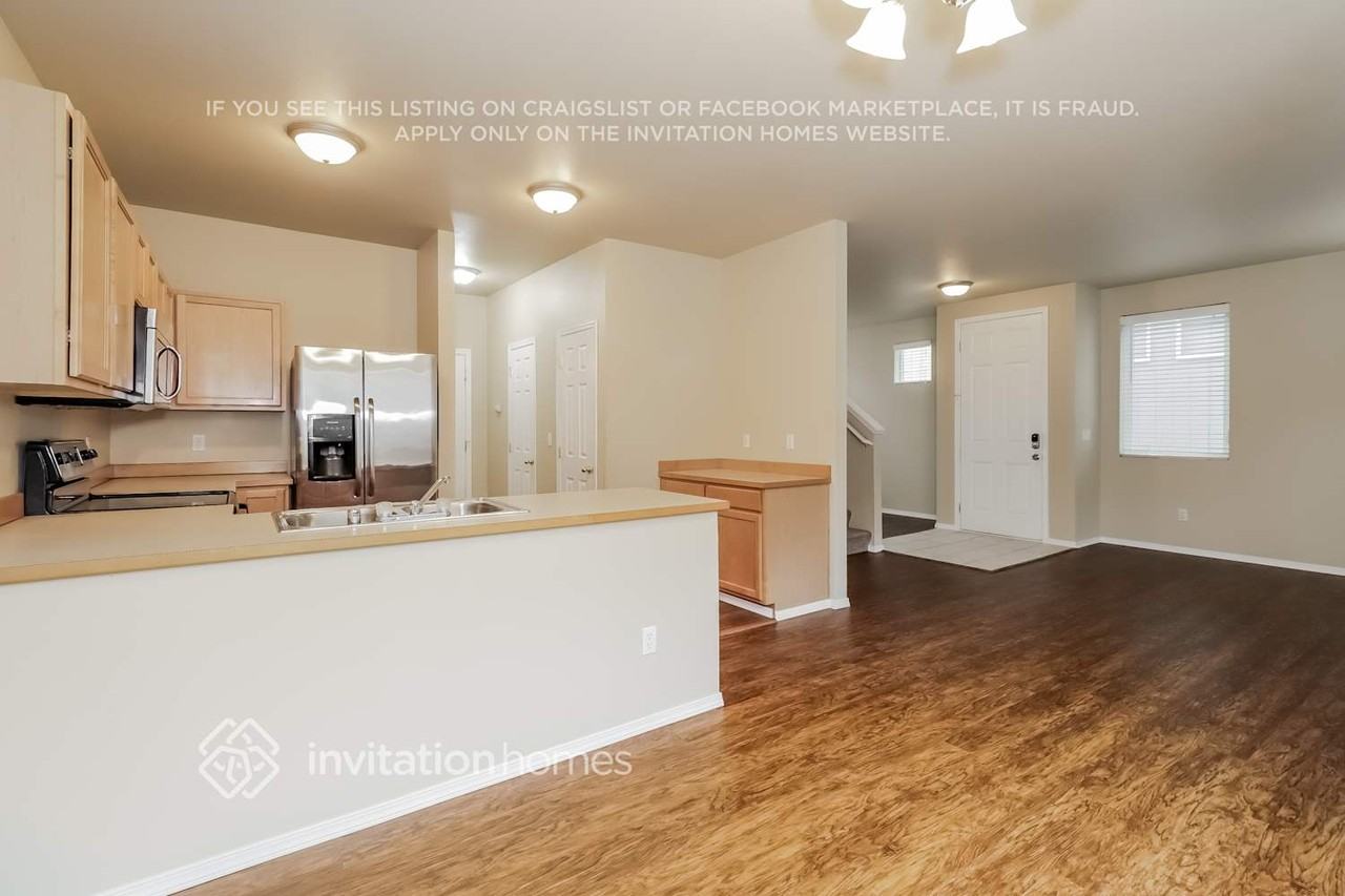 18519 101st Ave E - Photo 5 of 19