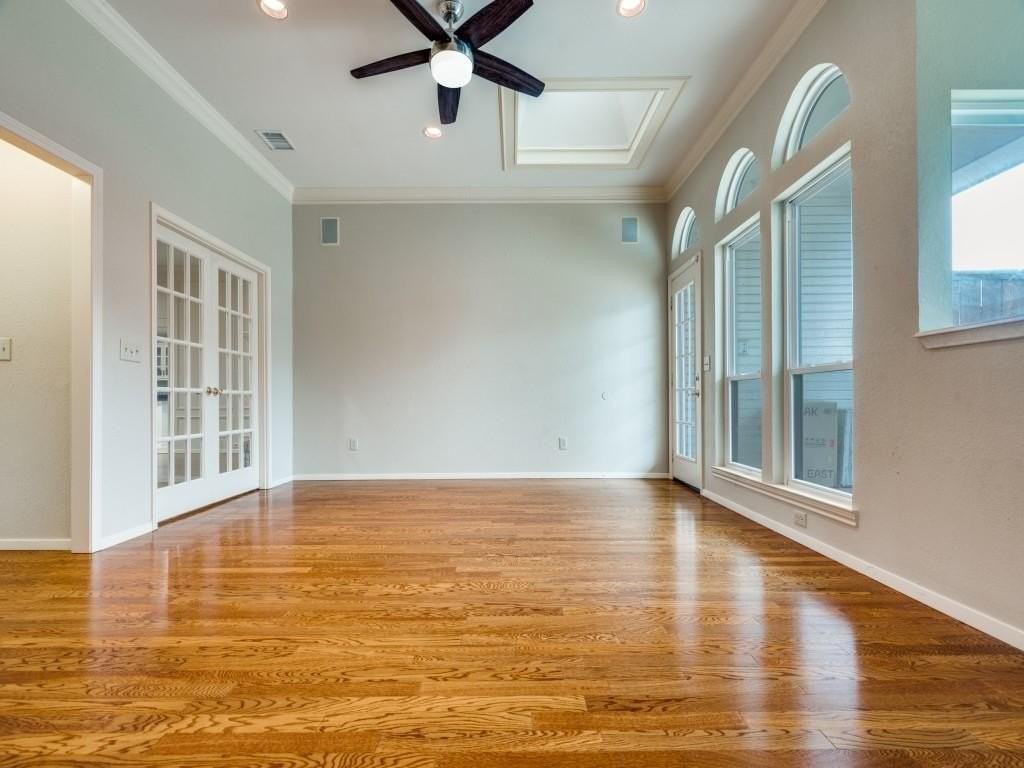 1728 Tawakoni Ln - Photo 5 of 12