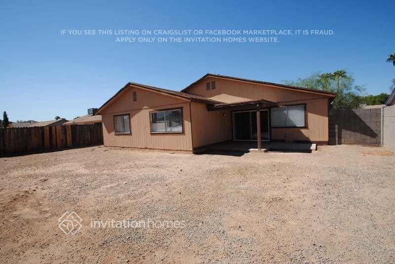 6627 S 44th St - Photo 7 of 8