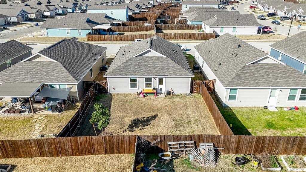 119 Cypress Ln - Photo 4 of 35