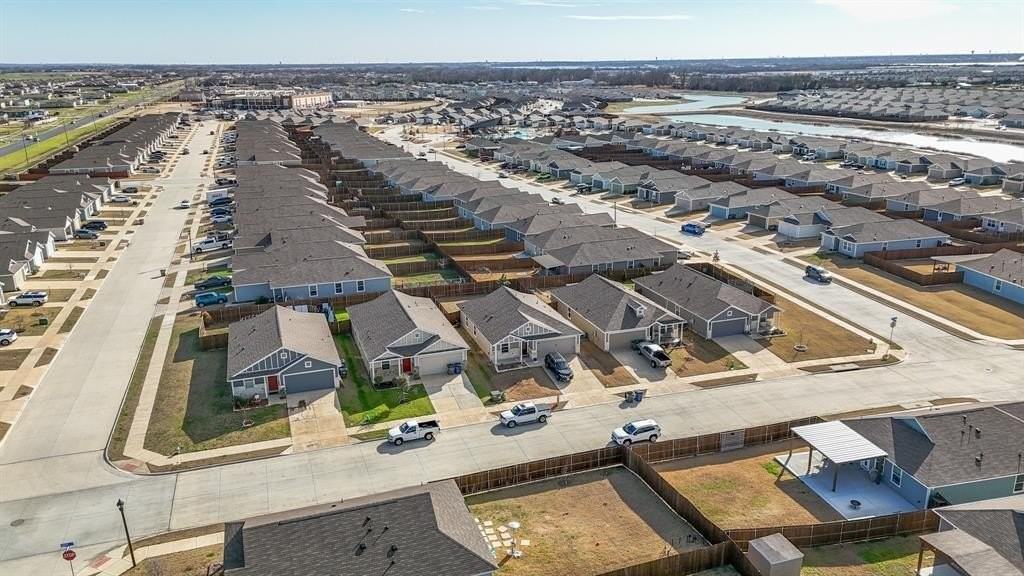 119 Cypress Ln - Photo 5 of 35