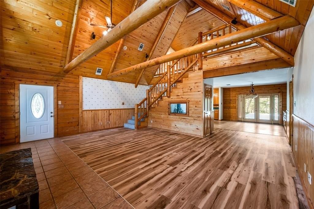 2383 Blanks Rd - Photo 4 of 24