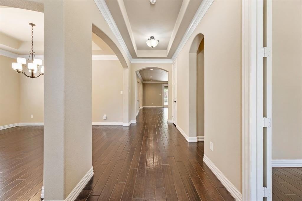 2109 Camden - Photo 6 of 40