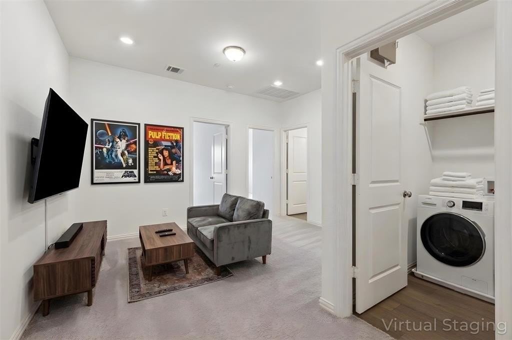 1276 Daybreak Dr - Photo 5 of 40