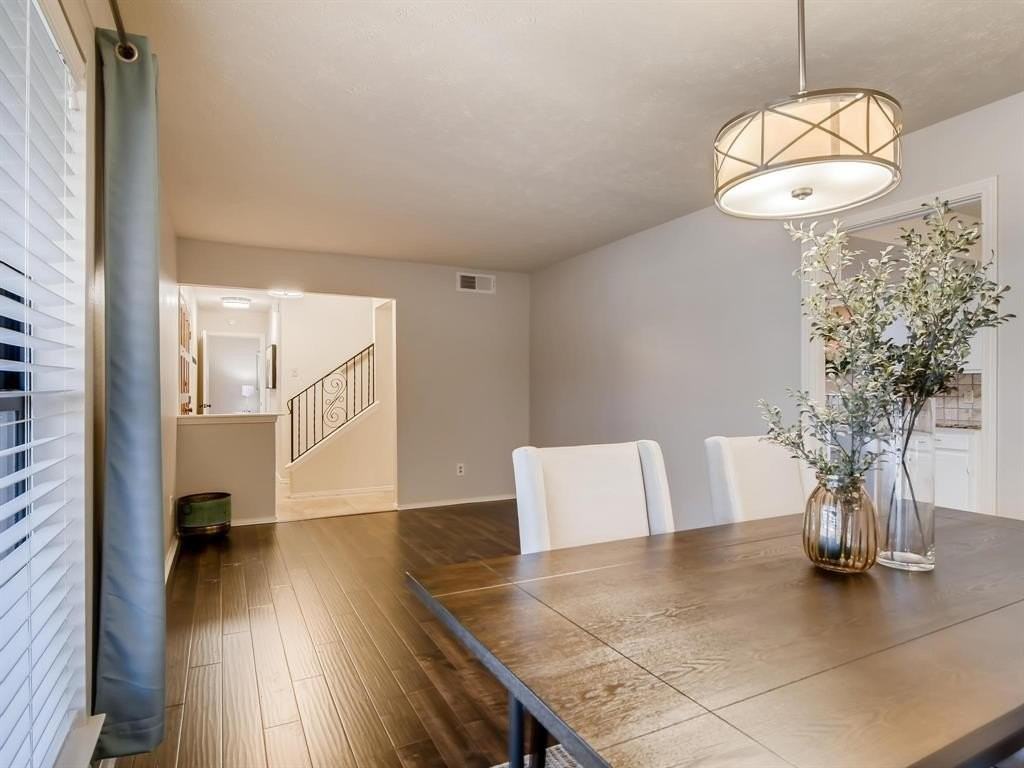 1724 Westridge Dr - Photo 6 of 35