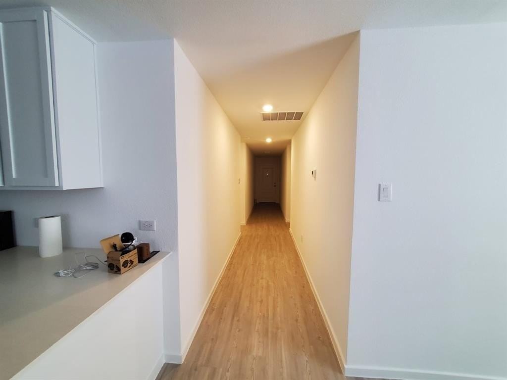 6742 Fairview Ave - Photo 2 of 25